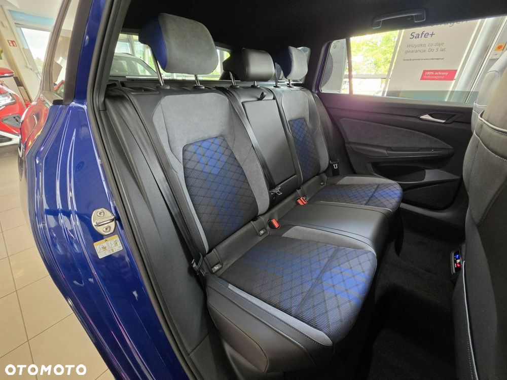 Volkswagen Golf Variant - 15