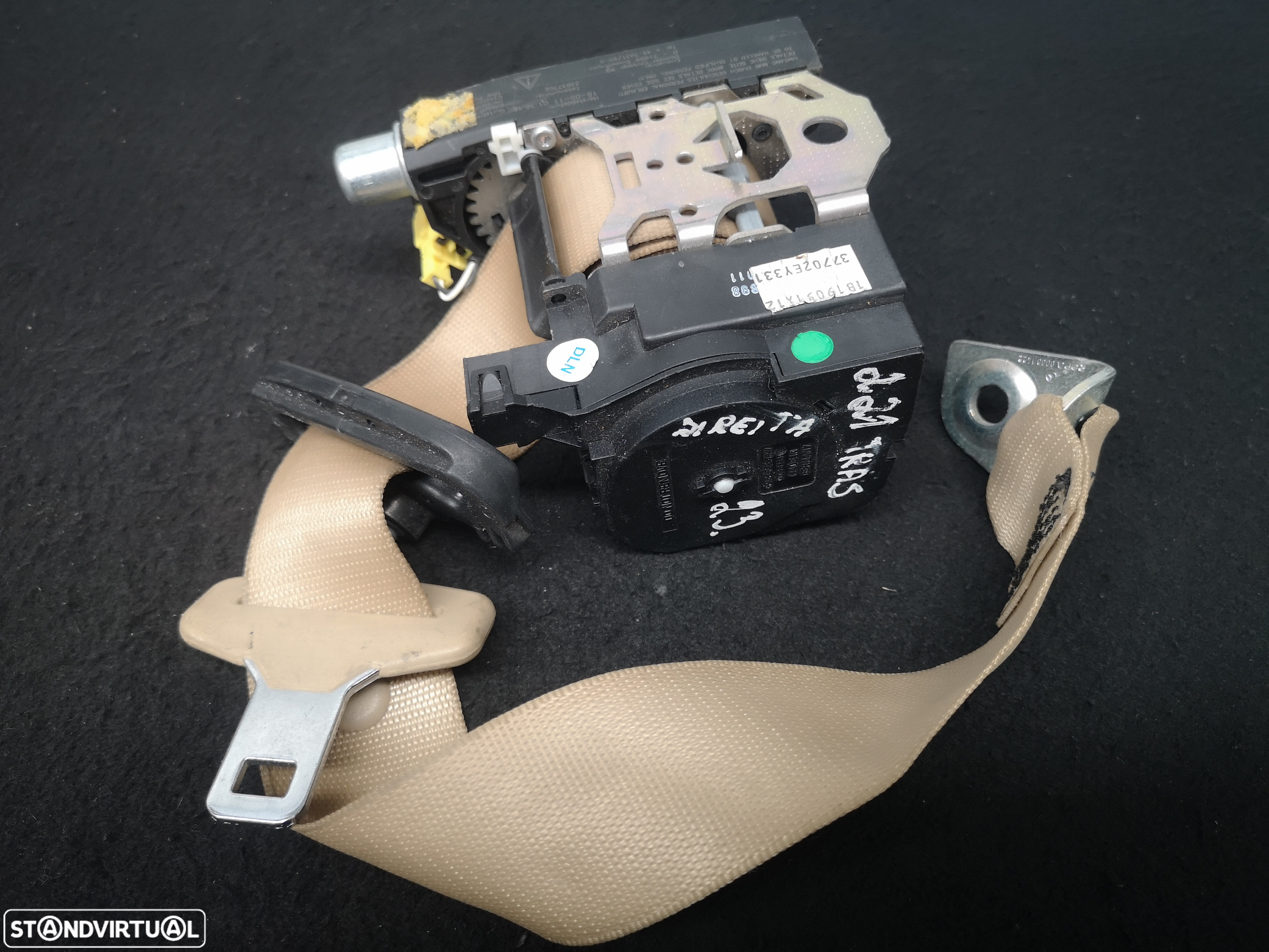 Cinto de Segurança traseira  direita Mercedes w221 class S 2006+ - 2