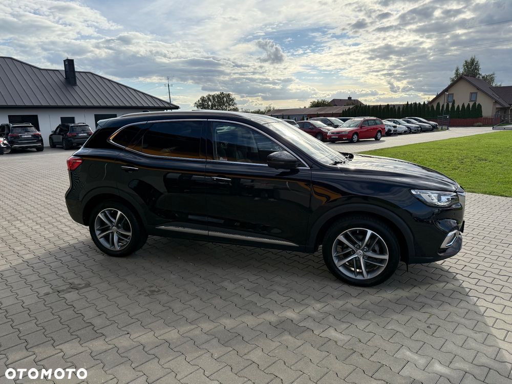 MG EHS 1.5T-GDI PHEV Luxury - 11