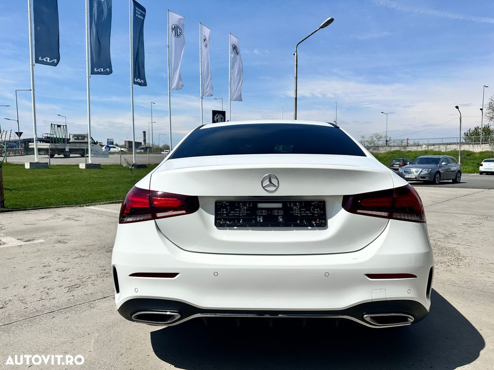 Mercedes-Benz CLA 220 - 6