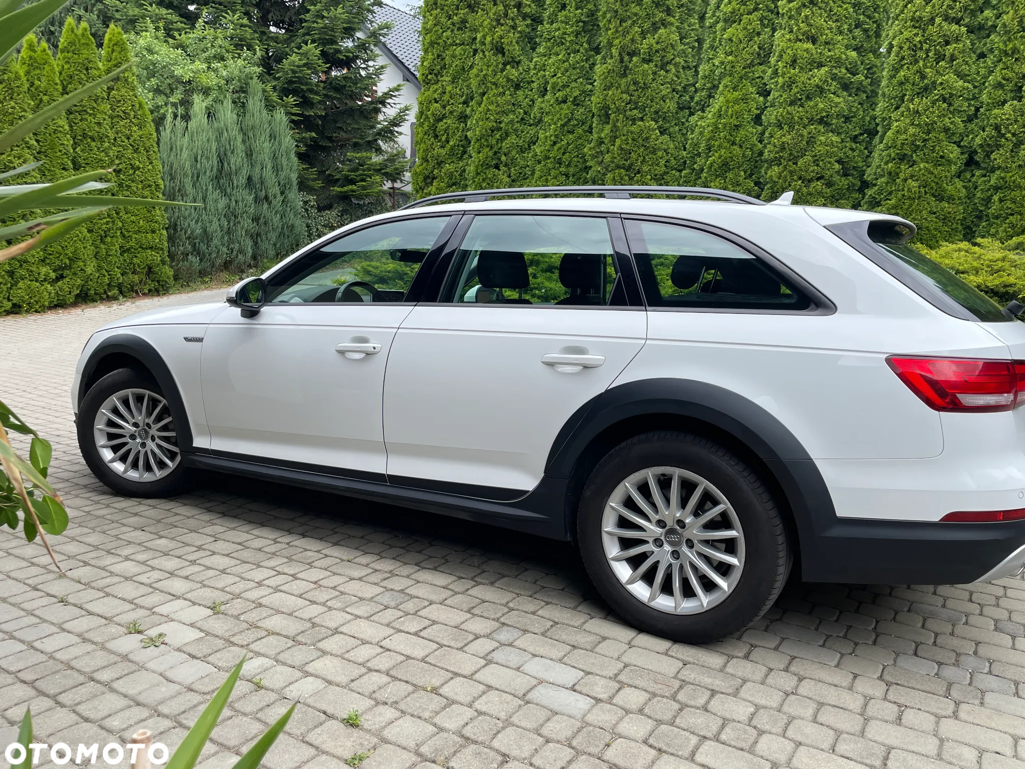 Audi A4 Allroad 2.0 TDI Quattro S tronic - 10