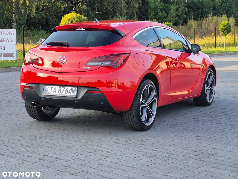 Opel Astra 1.6 Turbo Sport - 3