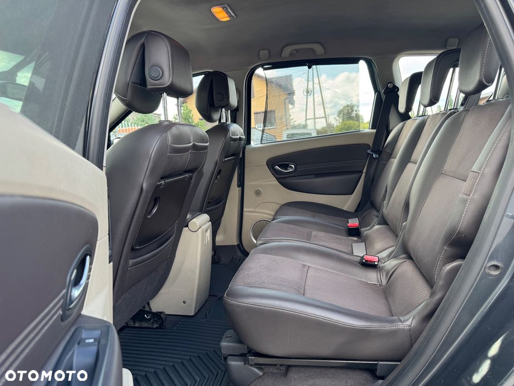 Renault Grand Scenic - 15