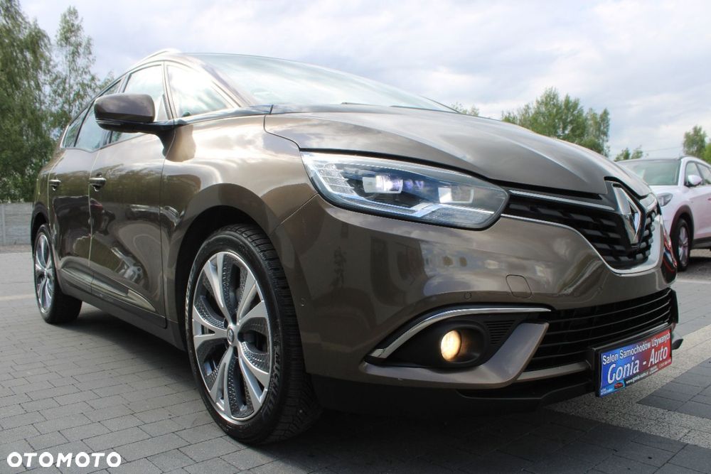 Renault Scenic - 12