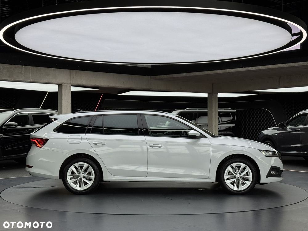 Skoda Octavia 2.0 TDI Ambition DSG - 7