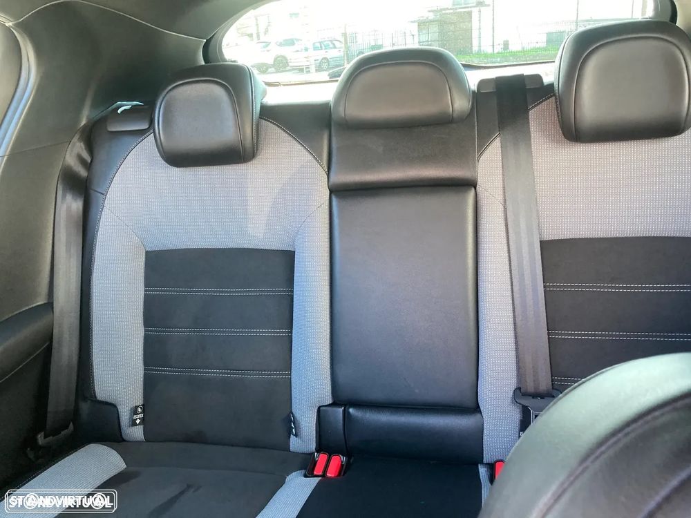 DS DS4 PureTech 130 Stop&Start SoChic - 12