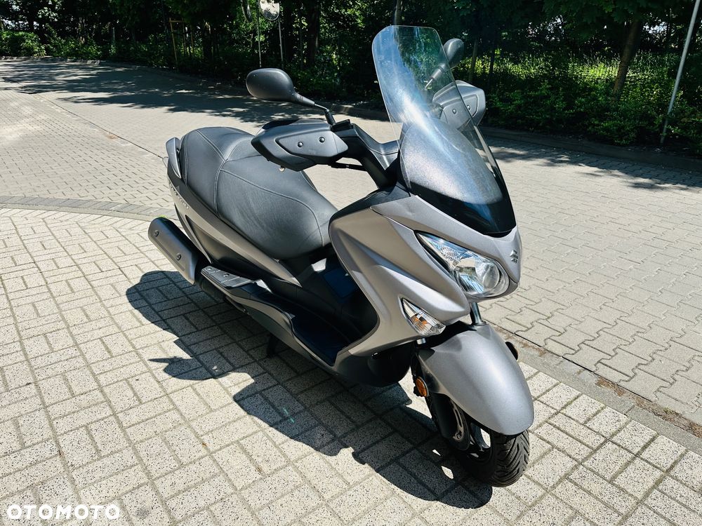 Suzuki Burgman - 1