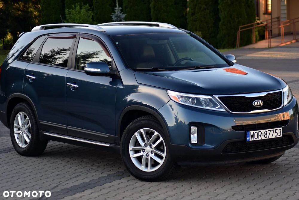 Kia Sorento 2.4 GDI XL 7os - 19
