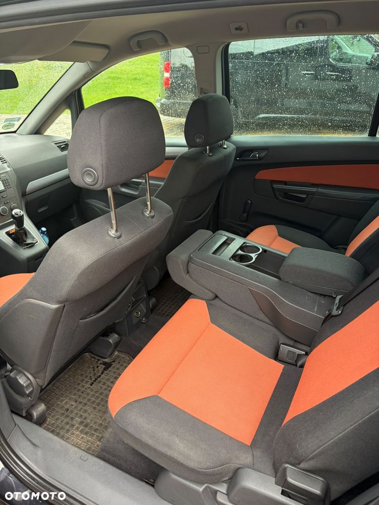 Opel Zafira 1.9 CDTI Cosmo - 17
