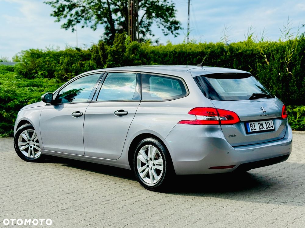 Peugeot 308 - 22