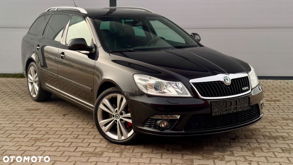 Skoda Octavia 2.0 TDI DPF DSG RS - 11
