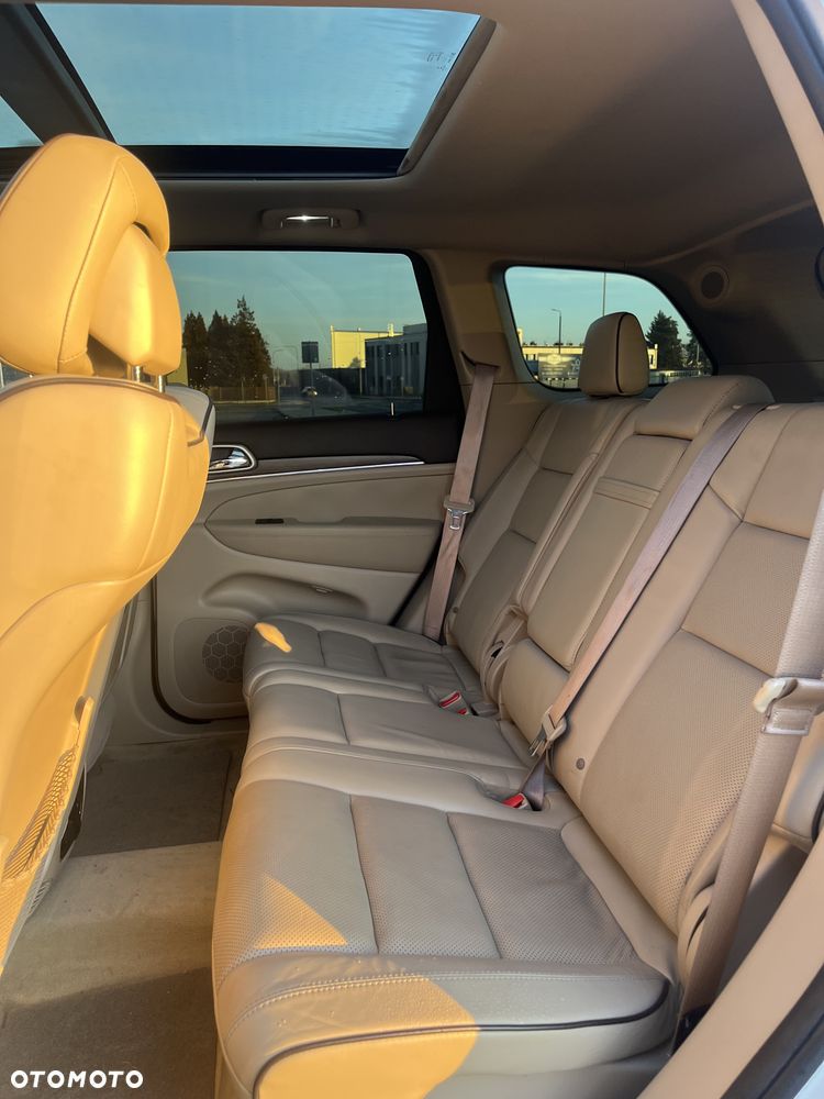 Jeep Grand Cherokee 5.7 V8 HEMI Overland - 16