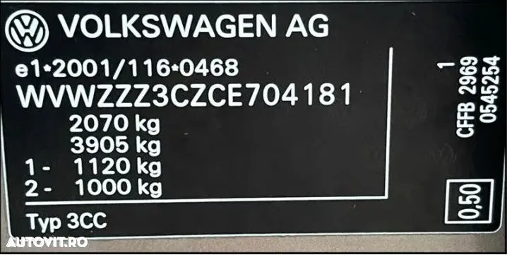 Volkswagen Passat CC 2.0 TDI BlueMotion Technology DSG Exclusive - 39