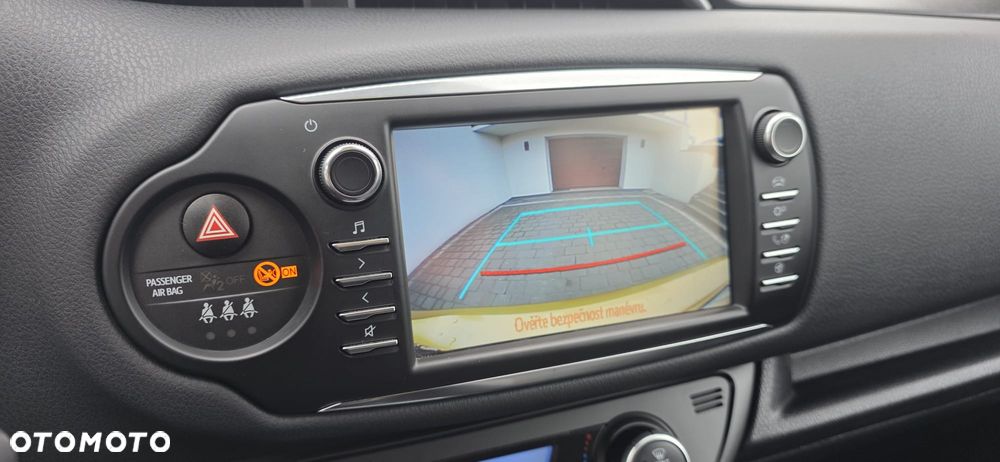 Toyota Yaris 1.5 20th Anniversary - 17