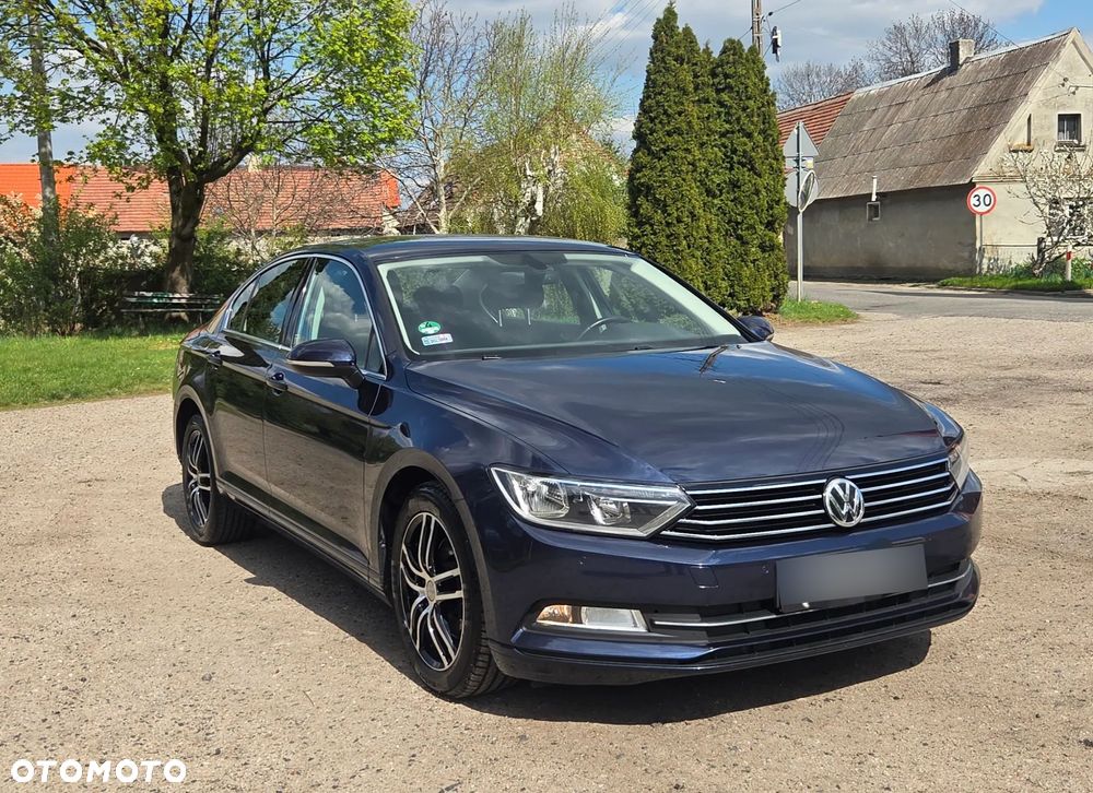 Volkswagen Passat ver-1-4-tsi-bmt-act-comfortline - 1