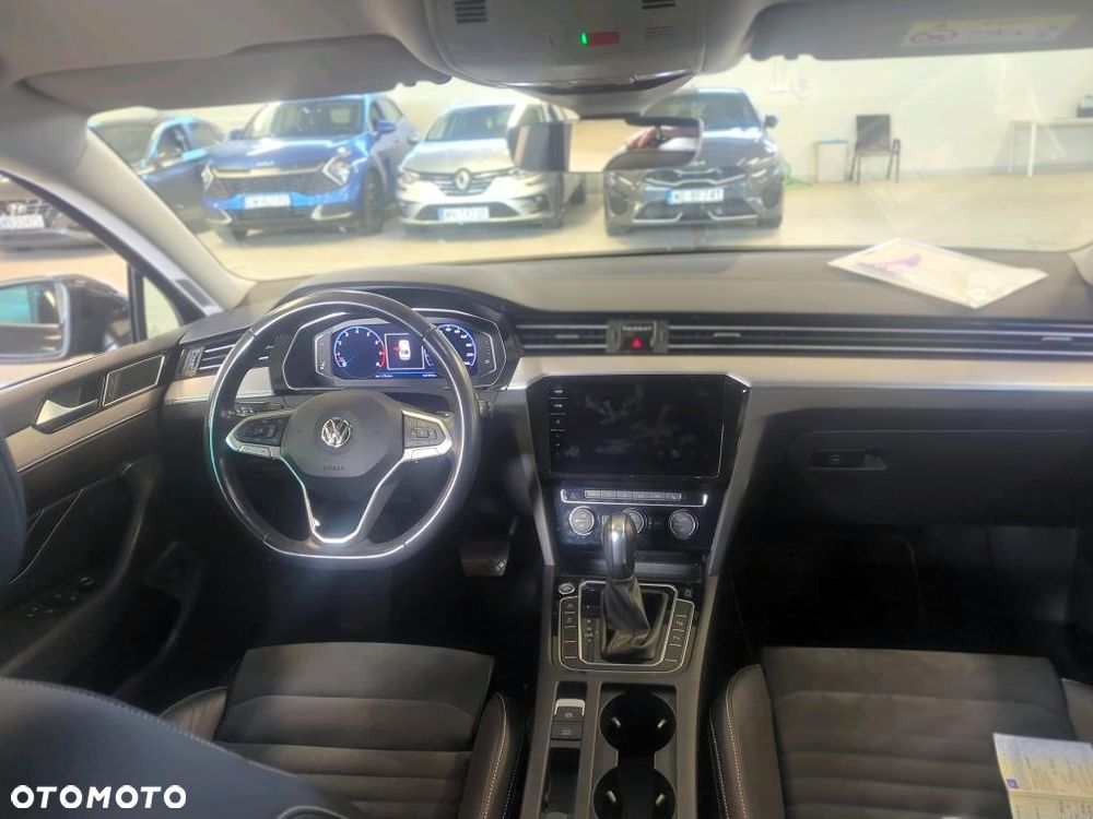 Volkswagen Passat 2.0 TSI Elegance DSG - 11