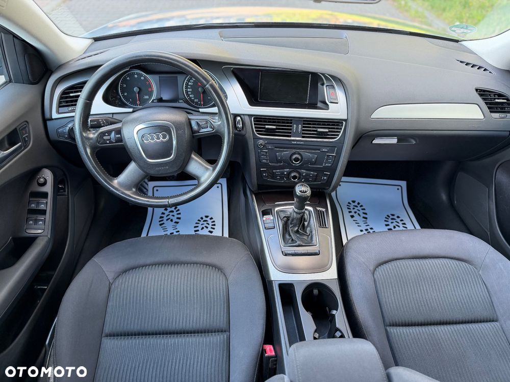 Audi A4 Limousine 1.8 TFSI multitronic S line Sportpaket - 23