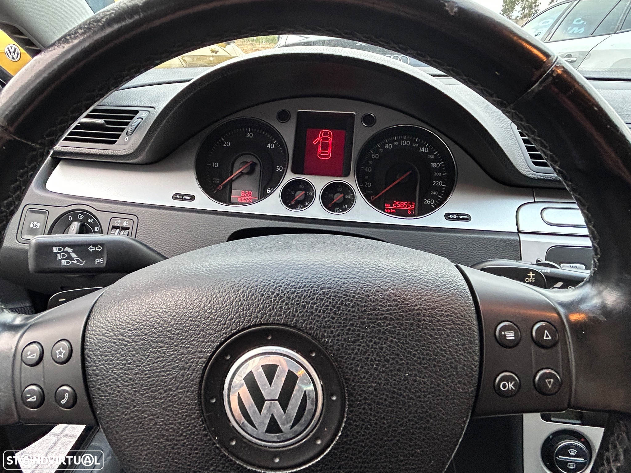 VW Passat 2.0 TDI Highline DSG - 11
