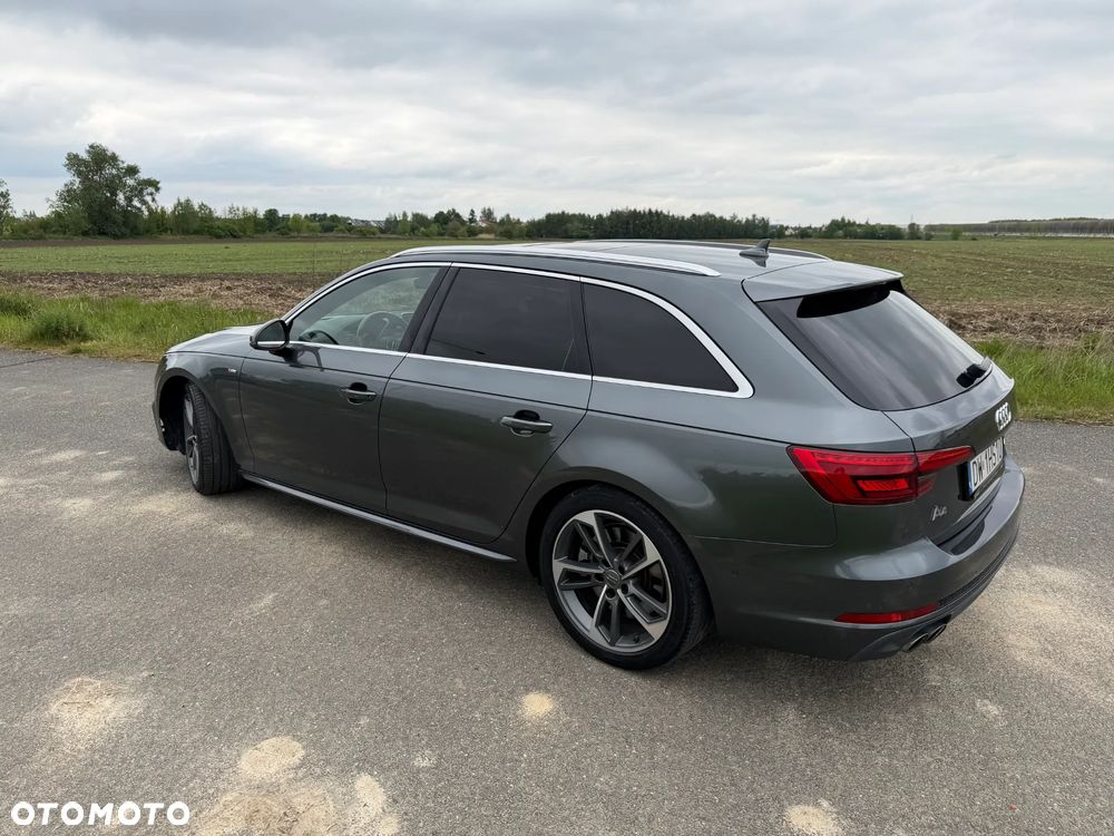 Audi A4 Avant - 13