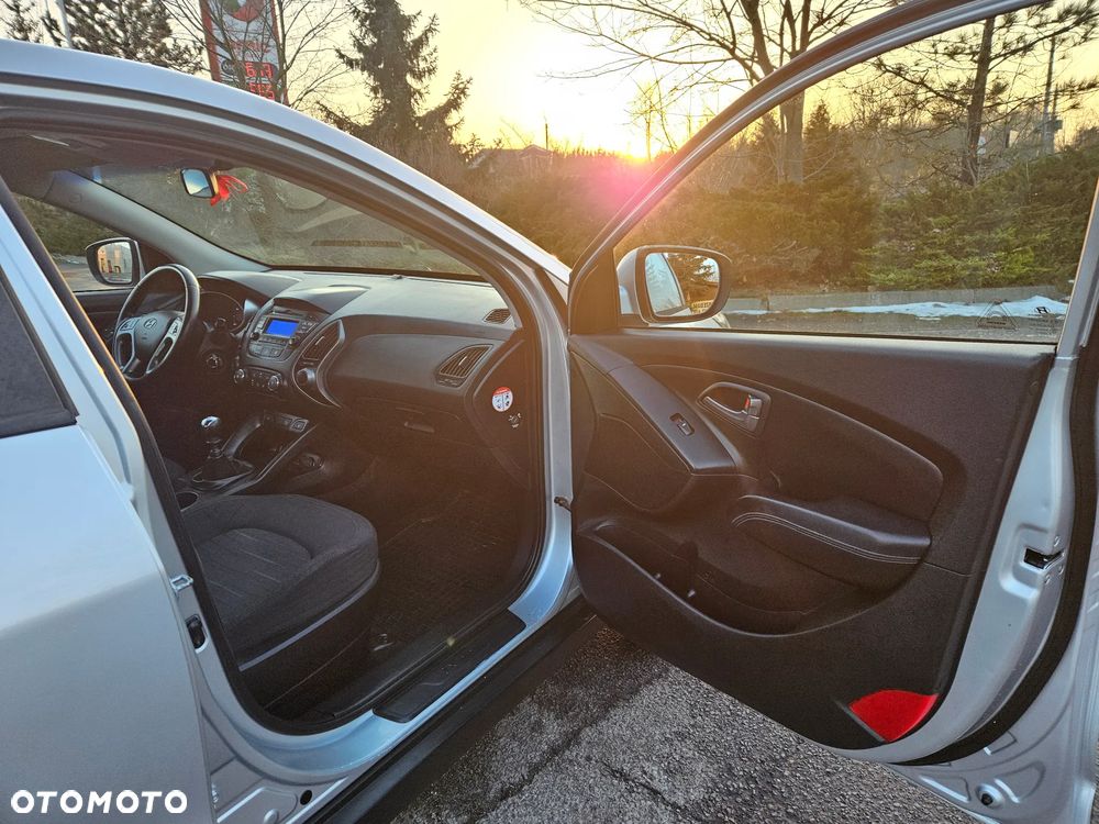 Hyundai ix35 1.6 GDI Comfort 2WD - 24