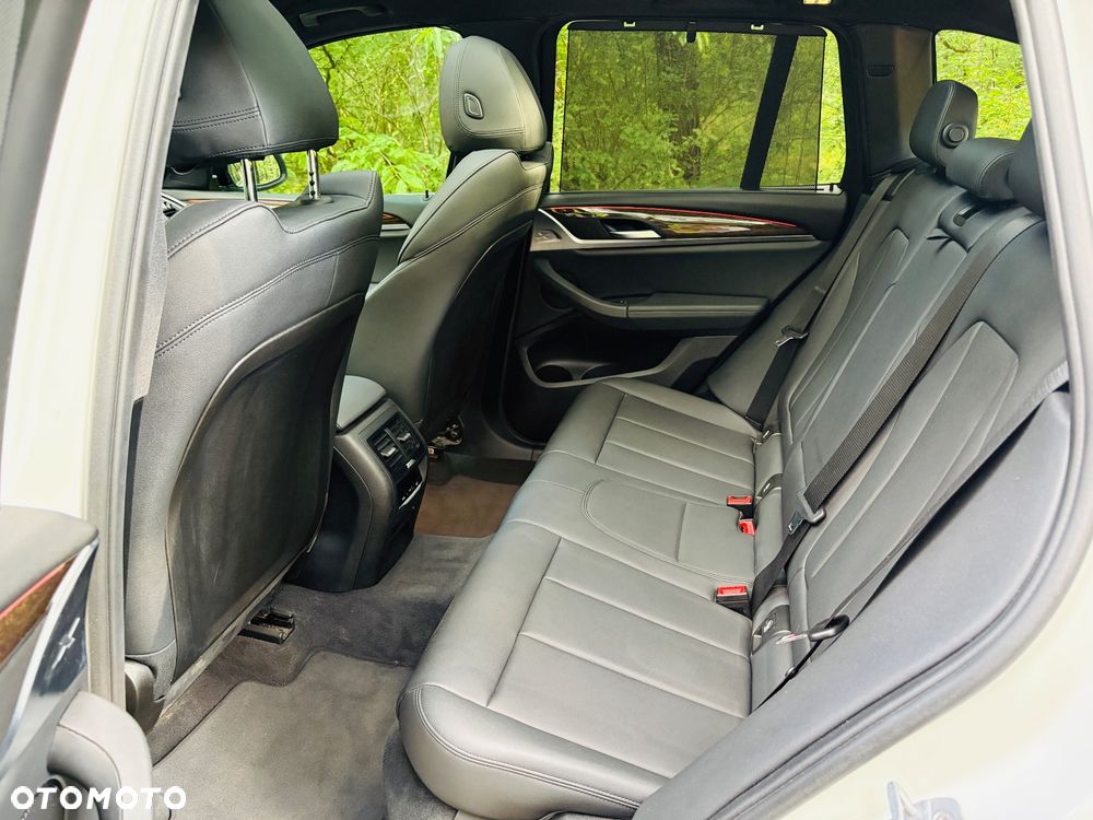 BMW X3 - 27