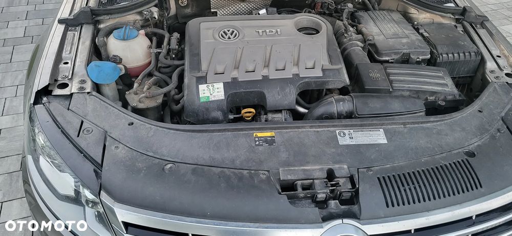 Volkswagen CC 2.0 TDI DPF BMT - 24