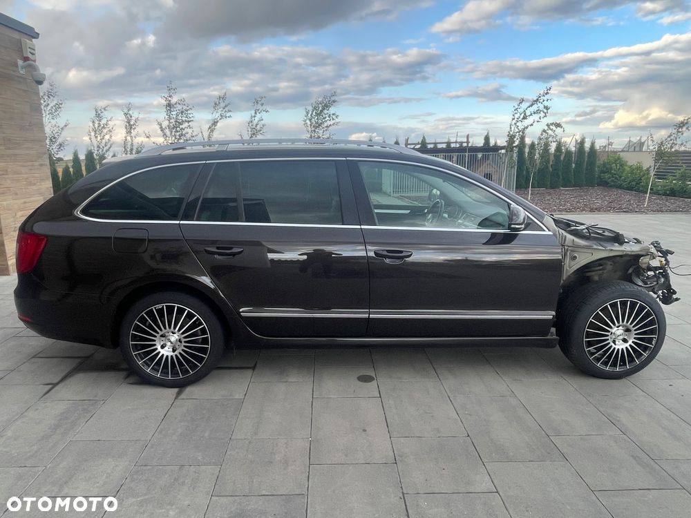 Skoda Superb 2.0 TDI Elegance - 8