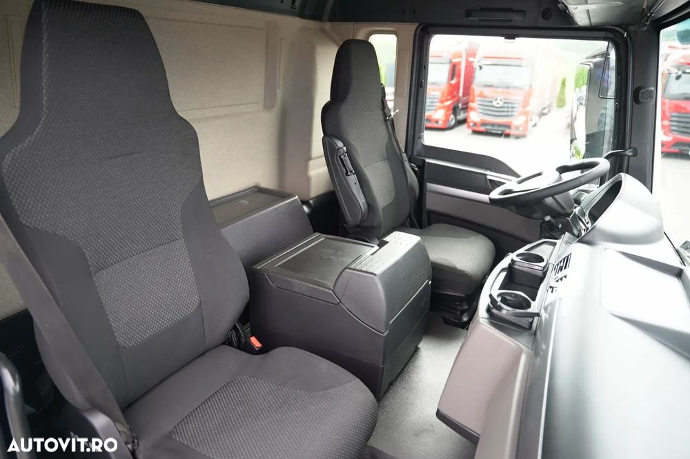 MAN TGS 35.460 / 8X4 / BASCULĂ SPATE / CLAPETĂ HIDRAULICĂ / MEILLER KIPPER / AUTOMAT / ANVELOPE 100% / PERDIERĂ ELECTRICĂ / EURO 6 - 37