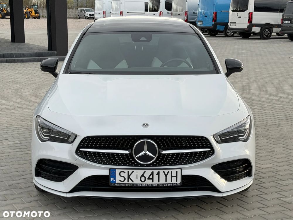 Mercedes-Benz CLA 250 4-Matic AMG Line 7G-DCT - 11
