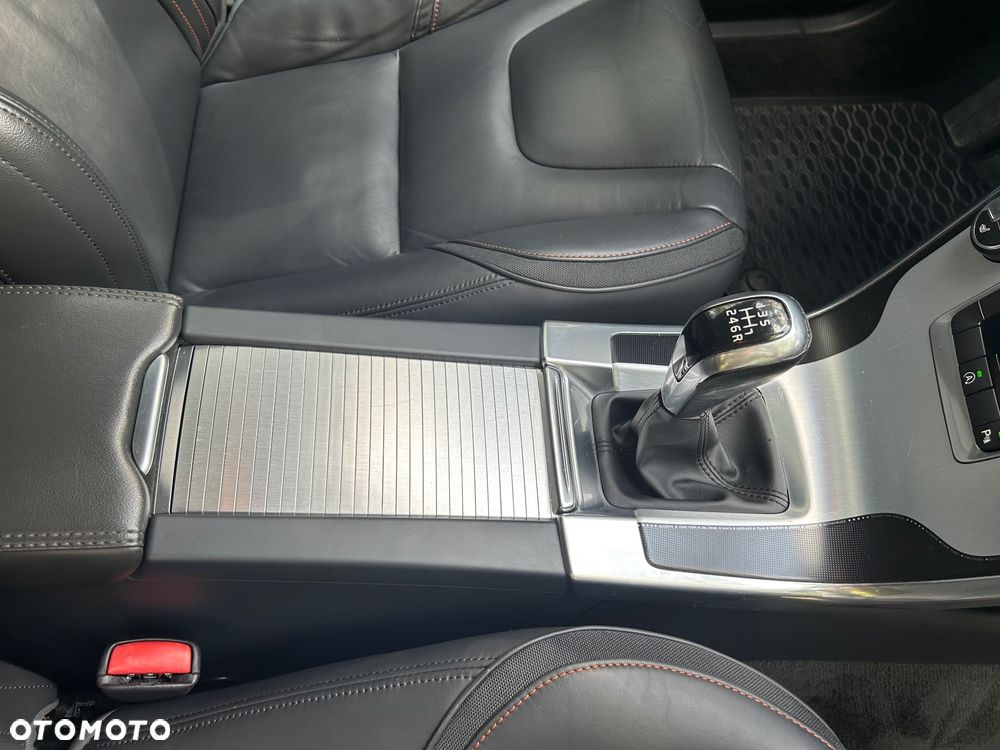 Volvo XC 60 - 21
