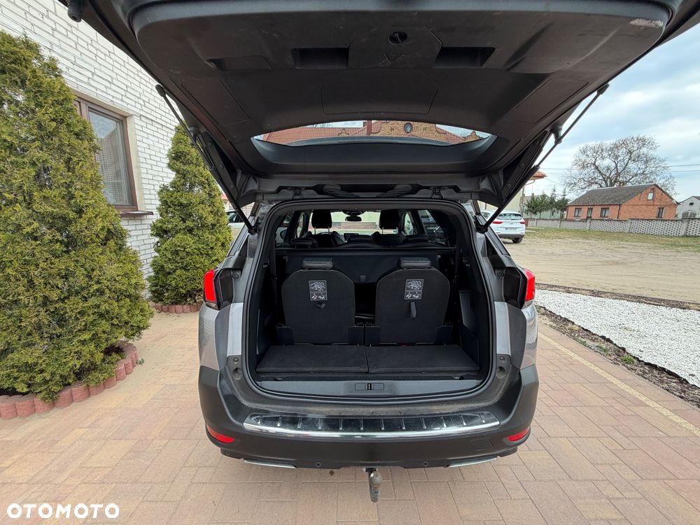 Peugeot 5008 BlueHDi 130 EAT8 GT - 14