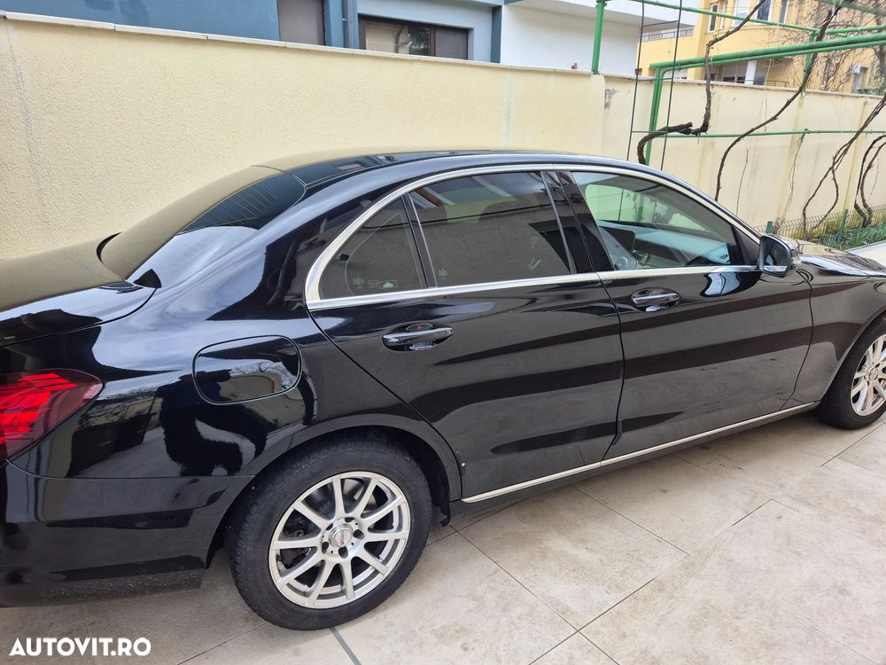 Mercedes-Benz C 220 d 9G-TRONIC - 3