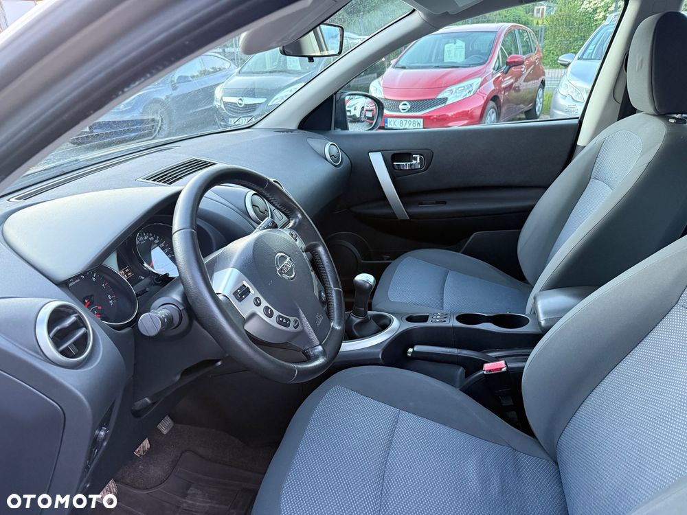 Nissan Qashqai 1.6 Acenta - 19