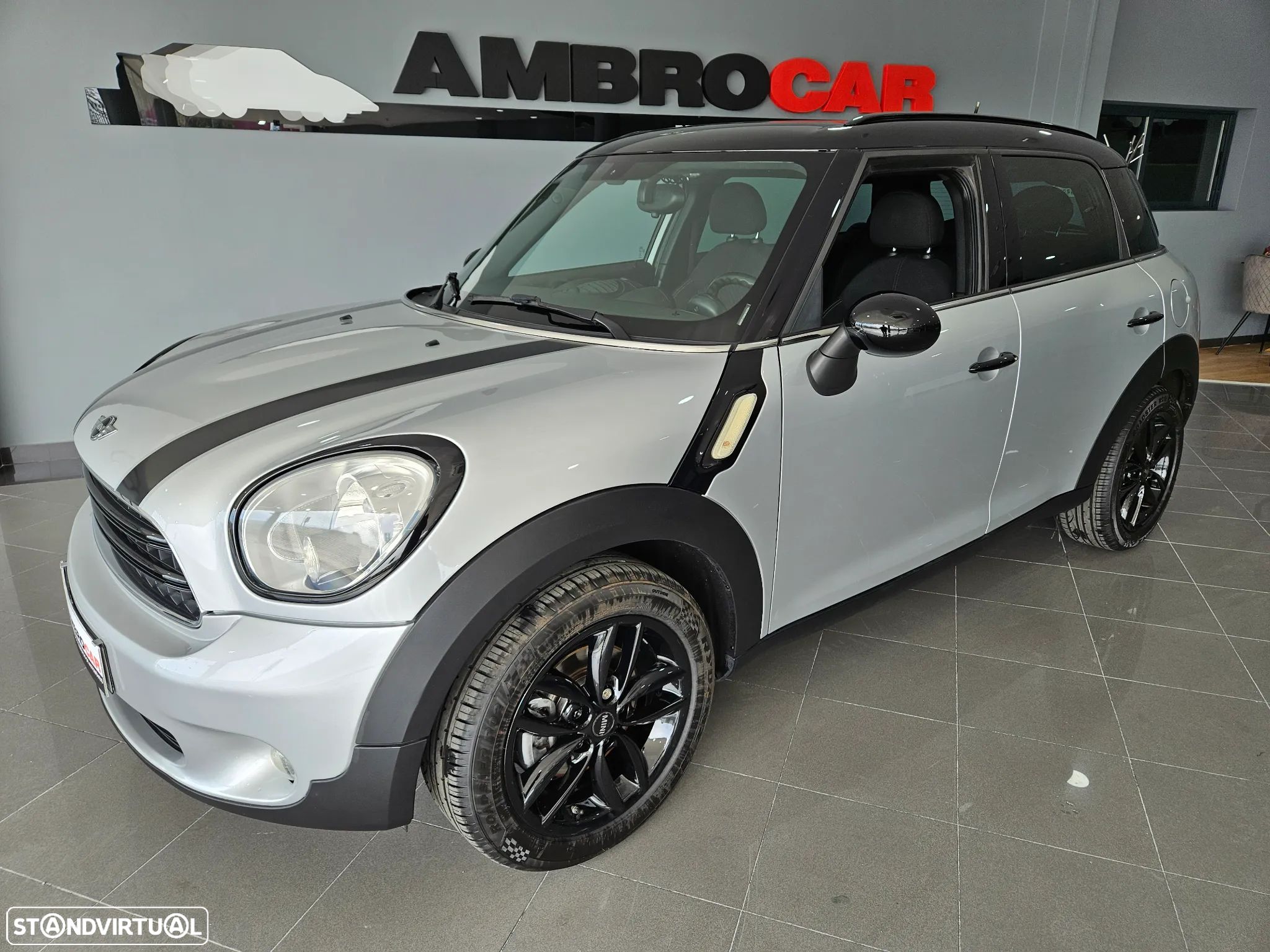 MINI Countryman One D - 1