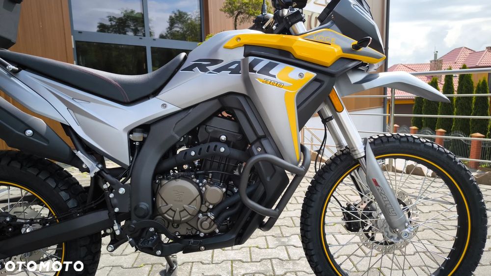 VOGE 300GY RALLY - 14