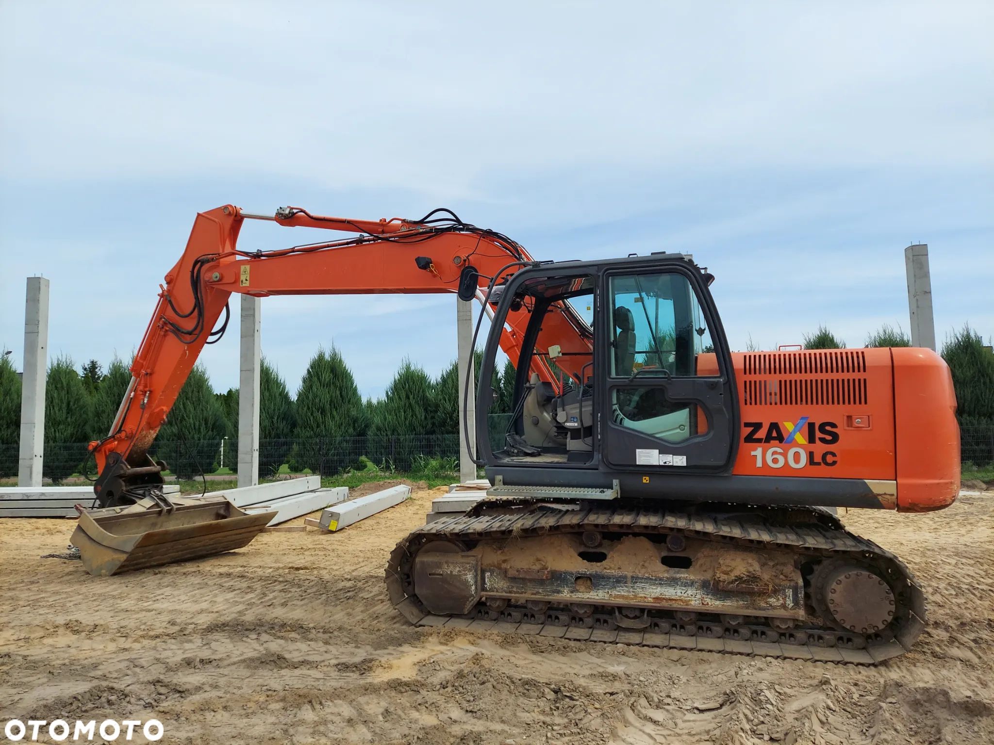 Hitachi ZX160 - 1