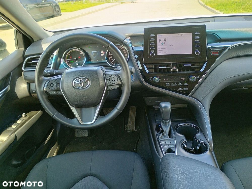Toyota Camry 2.5 Hybrid Comfort CVT - 16