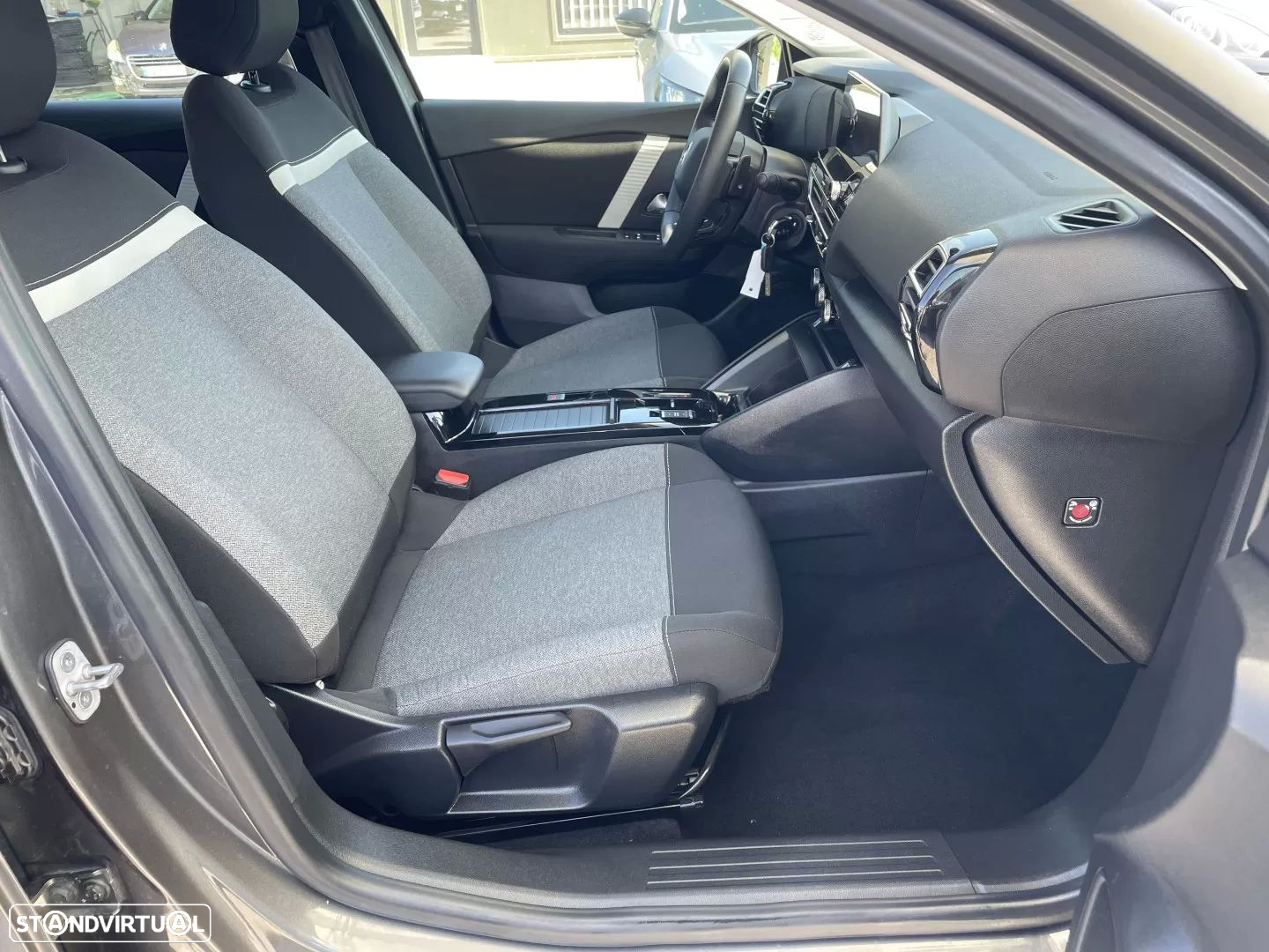 Citroën C4 1.2 PureTech Feel Pack EAT8 - 15