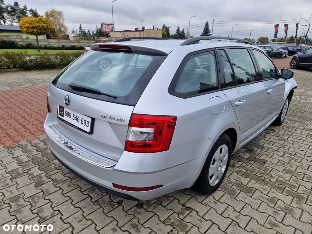 Skoda Octavia 1.6 TDI Active - 4