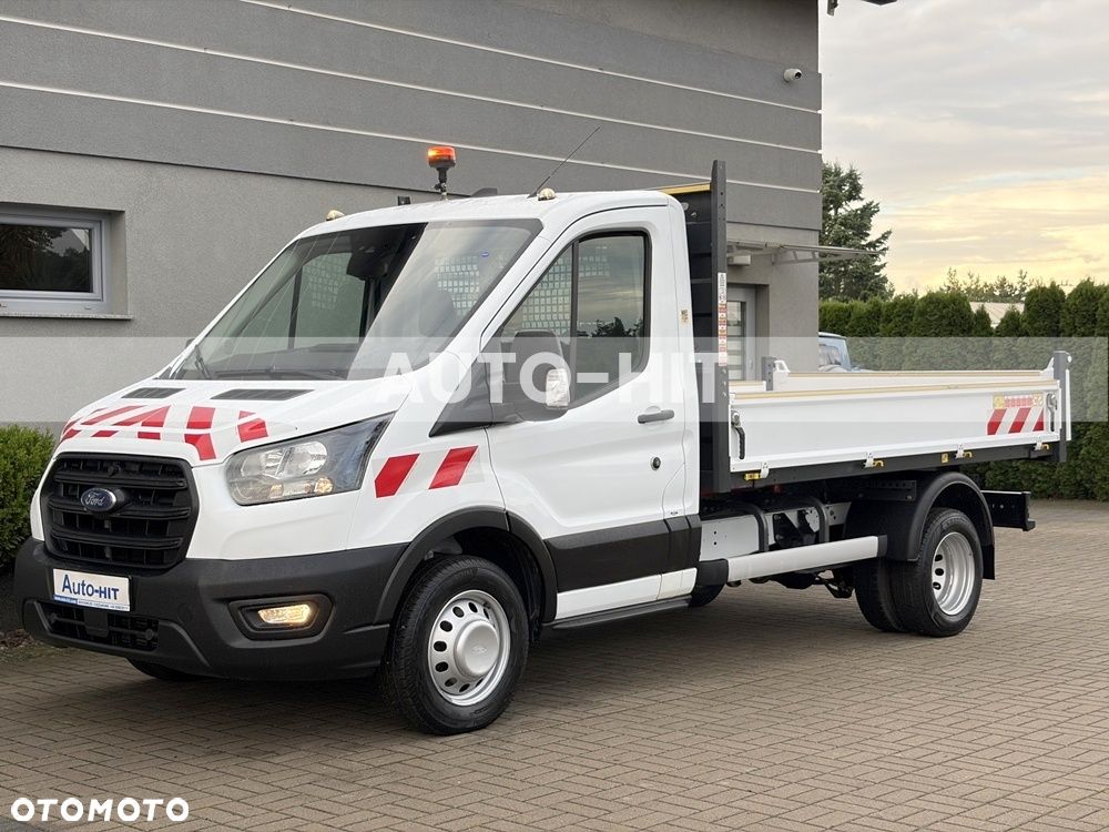 Ford Transit - 12