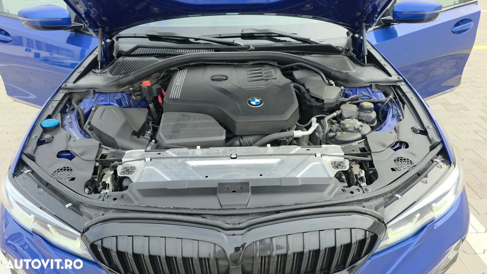 BMW Seria 3 330i xDrive Aut. M Sport - 9