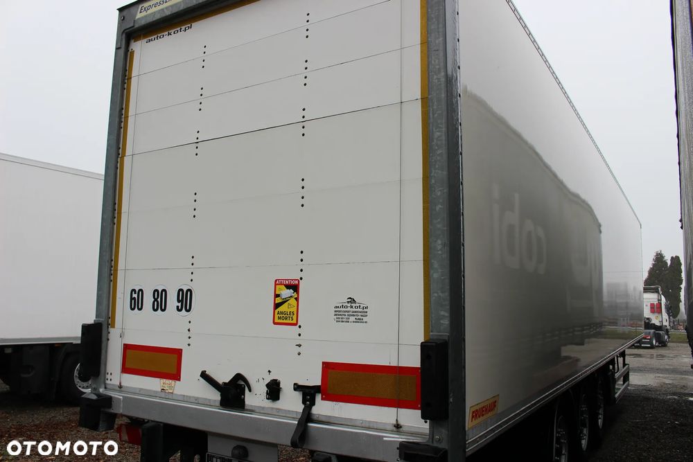 Fruehauf KONTENER 3 OSIE ROLETA - 9