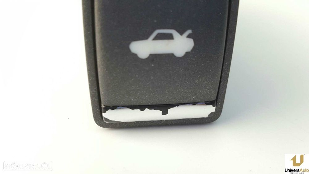 CONTROLE DE ABERTURA DE TRONCO/PORTÃO INFINITI M SEDÁN M30D S PREMIUM - 8