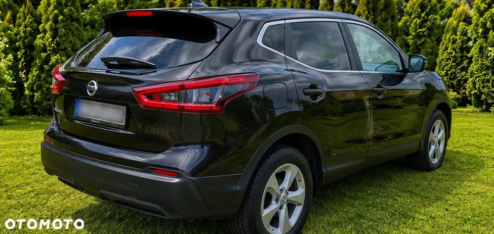 Nissan Qashqai 1.3 DIG-T DCT N-CONNECTA - 6