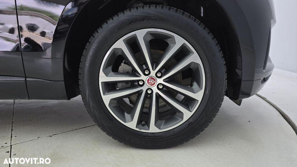 Jaguar F-Pace - 22