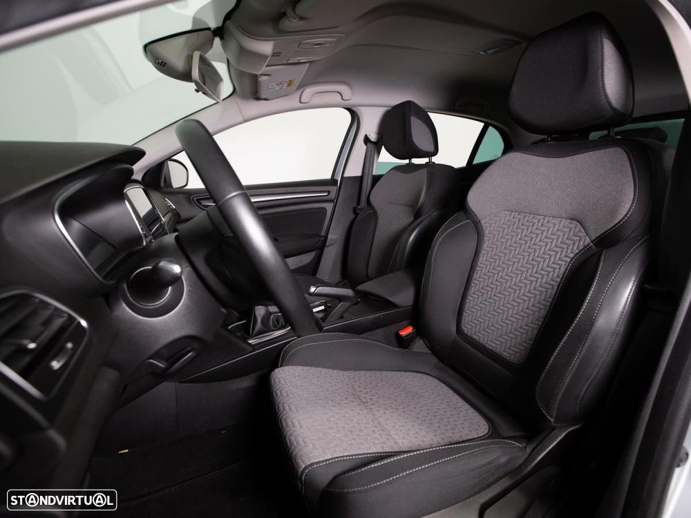 Renault Mégane 1.5 Blue dCi Limited - 8