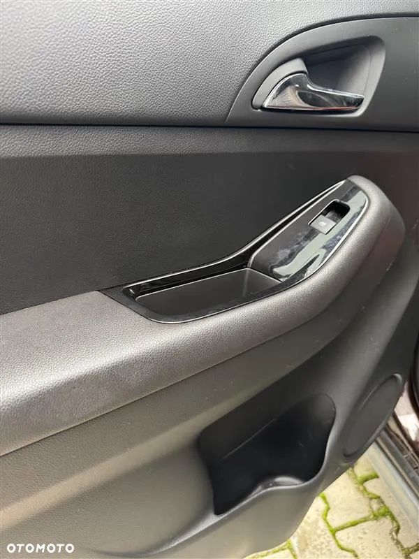 Chevrolet Orlando - 16