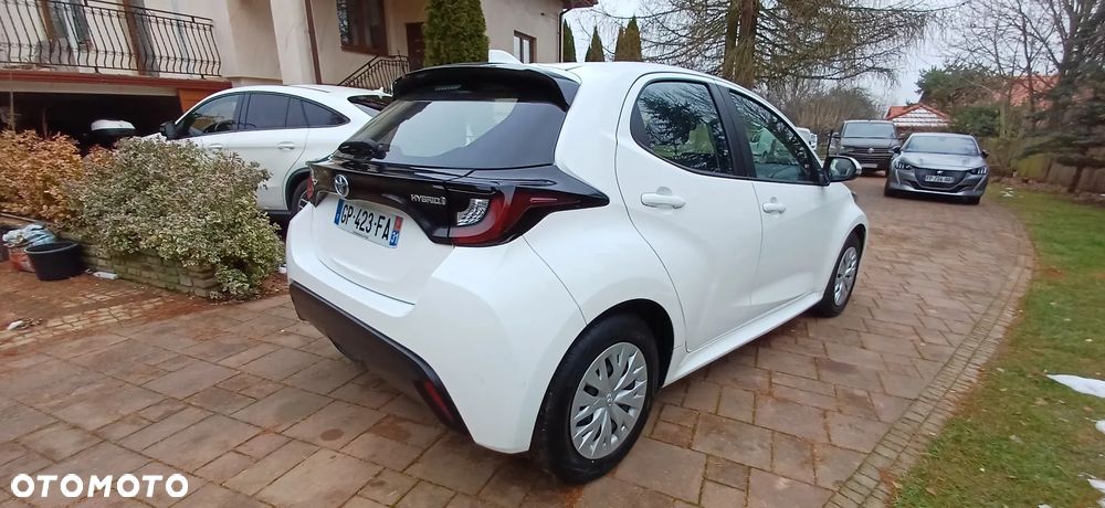 Toyota Yaris 116 1.5 VVT-i Business Edition - 4