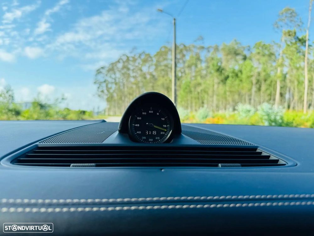 Porsche Panamera Sport Turismo 4 E-Hybrid - 39