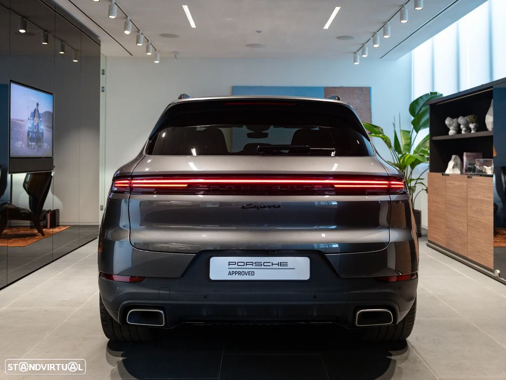 Porsche Cayenne E-Hybrid - 9